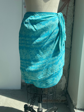 Load image into Gallery viewer, 90s Jones NY Silk Skirt