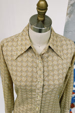 Load image into Gallery viewer, 70s Square Print Shirt