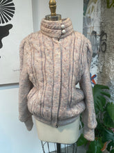Load image into Gallery viewer, Vintage Cable knitted Sweater Shirt