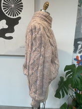 Load image into Gallery viewer, Vintage Cable knitted Sweater Shirt