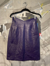 Load image into Gallery viewer, Vintage Purple Leather Skirt