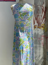 Load image into Gallery viewer, 1960s/70s Sweet Floral Negligee Slip