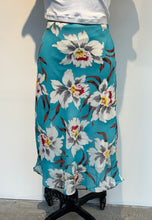 Load image into Gallery viewer, 90s Tropical Skirt