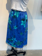 Load image into Gallery viewer, Y2K Blue Floral Skirt