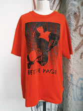 Load image into Gallery viewer, 90s Vintage Mosquito Head Bettie Page Velvet Tee