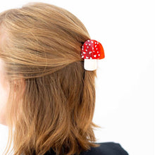 Load image into Gallery viewer, Mini Mushroom Hair Claw Clip
