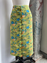 Load image into Gallery viewer, 90s Floral Button Skirt x Jennifer Moore
