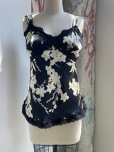 Load image into Gallery viewer, Black And White Satin Top
