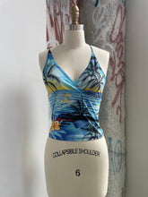 Load image into Gallery viewer, 00s Aloha Tankini Top
