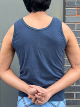 Load image into Gallery viewer, I'm A Volunteer Sleevesless Tee
