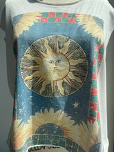 Load image into Gallery viewer, &quot;Sun Festival&quot; Crop

