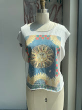 Load image into Gallery viewer, &quot;Sun Festival&quot; Crop
