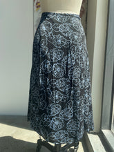 Load image into Gallery viewer, 100% Silk Skirt w/ Blue Flowers
