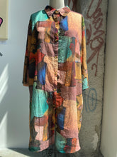 Load image into Gallery viewer, Abstract Multicolored Shapes Button Up
