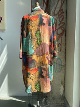 Load image into Gallery viewer, Abstract Multicolored Shapes Button Up
