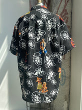 Load image into Gallery viewer, 90s Vintage Hawaiian Luau Shirt
