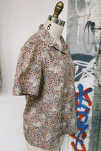 Load image into Gallery viewer, 70s Floral Button Up w/ Lace Details
