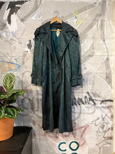 Load image into Gallery viewer, 1980s London Fog Floral Trench Coat
