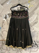 Load image into Gallery viewer, 90s/Y2K Beaded Embroidered Swing Skirt
