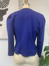 Load image into Gallery viewer, Leslie Fay Knitted Top
