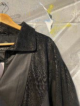 Load image into Gallery viewer, Vintage Black Pelle Leather Jacket
