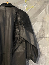 Load image into Gallery viewer, Vintage Black Pelle Leather Jacket
