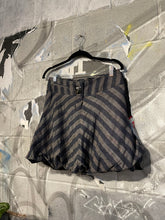 Load image into Gallery viewer, Deadstock Y2K Gia Bubble Skirt
