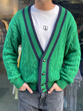 Load image into Gallery viewer, Vintage Gap Cable Knit Cardigan
