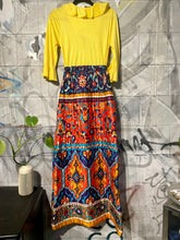 Load image into Gallery viewer, 1970s Vintage Quilted Maxi Dress
