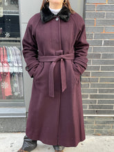 Load image into Gallery viewer, Plum Wool Coat w/ Faux Fur Collar
