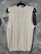 Load image into Gallery viewer, 90s Claiborne Sport Cable Knit Vest
