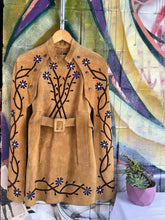 Load image into Gallery viewer, 1970s Floral Motif Suede Cape
