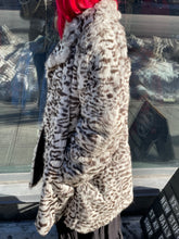 Load image into Gallery viewer, VIntage Rabbit Fur Coat
