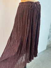 Load image into Gallery viewer, Brown Flowy Maxi Skirt
