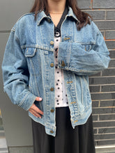 Load image into Gallery viewer, Vintage Lee Denim Jacket
