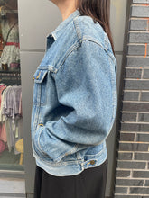 Load image into Gallery viewer, Vintage Lee Denim Jacket

