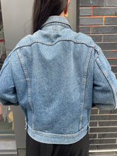 Load image into Gallery viewer, Vintage Lee Denim Jacket

