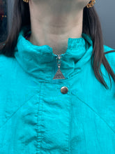 Load image into Gallery viewer, Vintage Casual Isle Windbreaker
