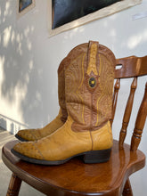Load image into Gallery viewer, Brown Orstrich Leather Cowboy Boots
