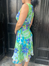 Load image into Gallery viewer, RL Floral Scoop Neck Dress
