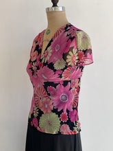 Load image into Gallery viewer, 00s Silk Floral Blouse
