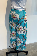 Load image into Gallery viewer, 90s Tropical Skirt
