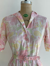 Load image into Gallery viewer, 60s Floral Dress w/ Belt
