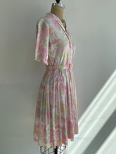 Load image into Gallery viewer, 60s Floral Dress w/ Belt
