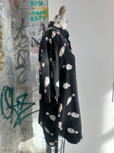 Load image into Gallery viewer, Vintage SILK Bowling Button Ups
