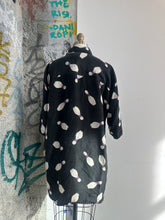 Load image into Gallery viewer, Vintage SILK Bowling Button Ups
