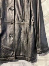 Load image into Gallery viewer, 1990s Topstitch Lambskin Leather Jacket
