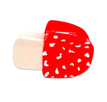 Load image into Gallery viewer, Mini Mushroom Hair Claw Clip
