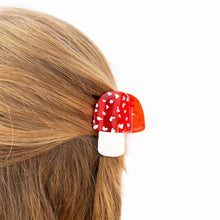 Load image into Gallery viewer, Mini Mushroom Hair Claw Clip
