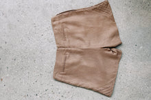 Load image into Gallery viewer, 00s Silk Pleated Shorts

